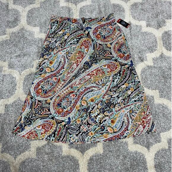 Vince Camuto Dresses & Skirts - Vince Camuto NWT $79 X-Large Paisley Floral Boho Print Lined Elastic Waist Skirt